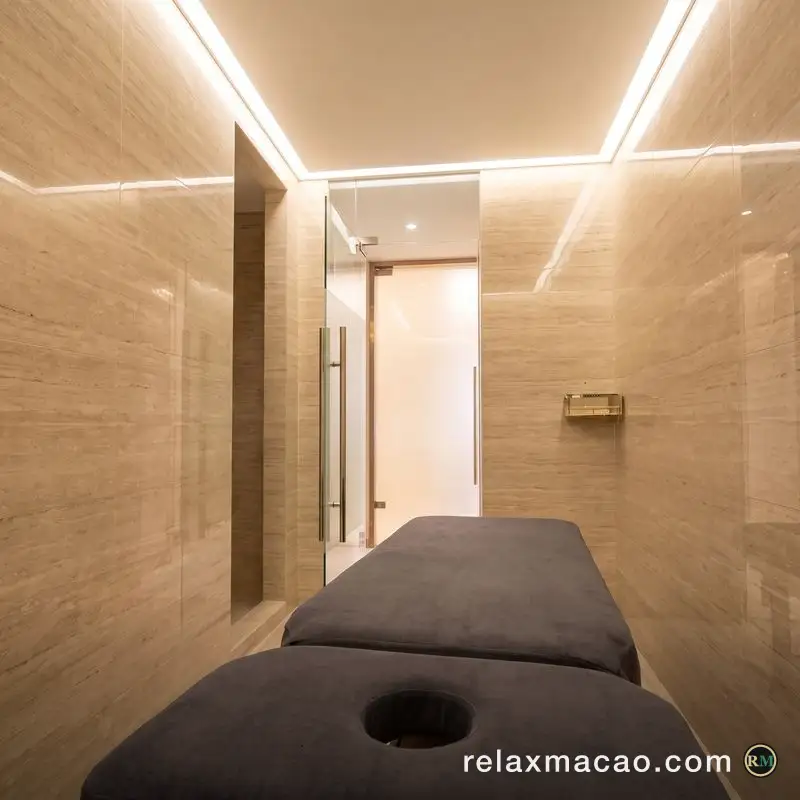Golden Phoenix Sauna — inside one of the massage rooms