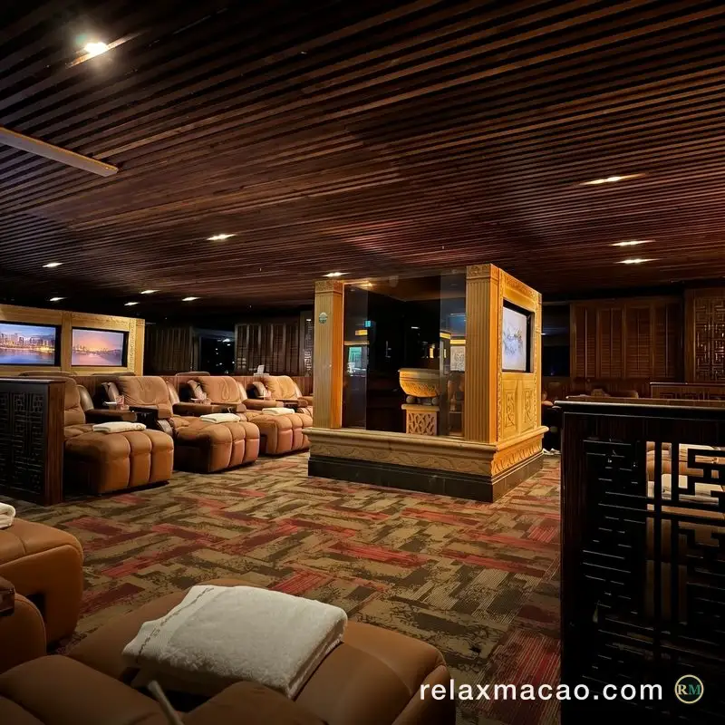 The Excellent Sauna — the interior